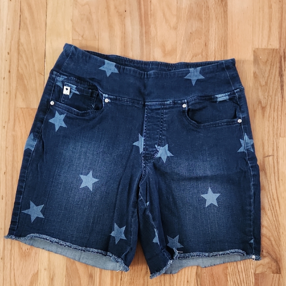 Belle By Kim Gravell  Star Shorts